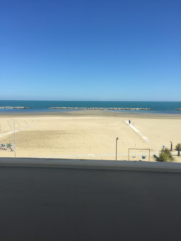 Hotel Belvedere Spiaggia 리미니 외부 사진